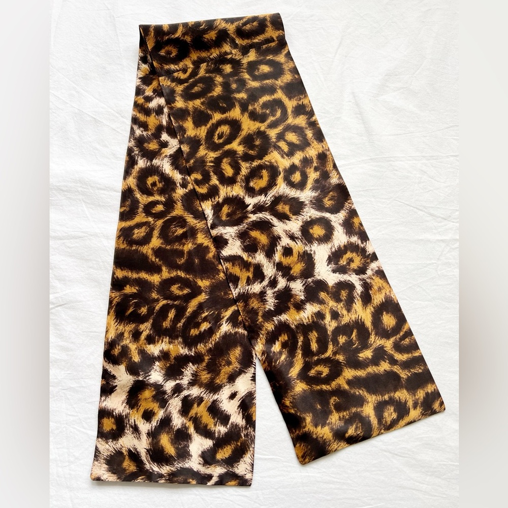 Vintage 60s Leopard Print Scarf